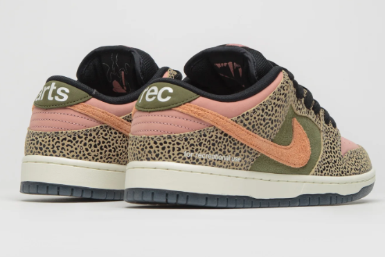 Nike SB x Arts-Rec Dunk Low Pro | Khaki/Amber Brown