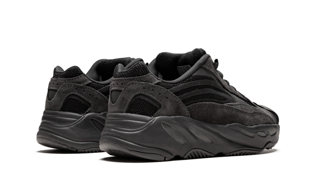 Yeezy Boost 700 V2 Kids "Vanta" FU6695