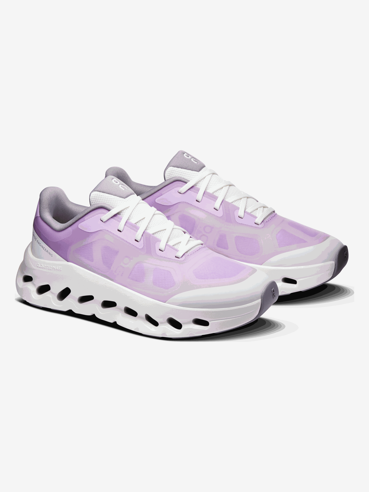 ON RUNNING - Women Cloudtilt Remix Sneakers