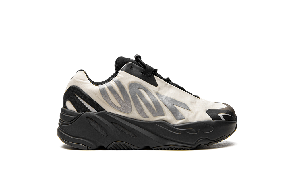 Yeezy Boost 700 MNVN KIDS "Bone" FY3730
