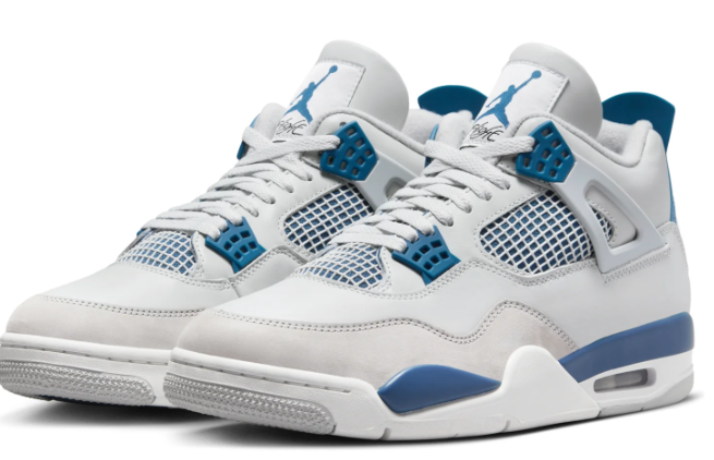 Air Jordan 4 Retro 'Military Blue' 2024 – Iconic Sneaker Reborn