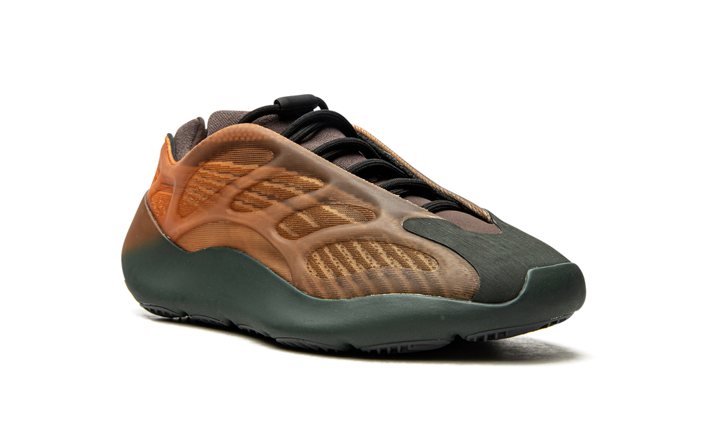 Yeezy 700 V3 "Copper Fade" GY4109