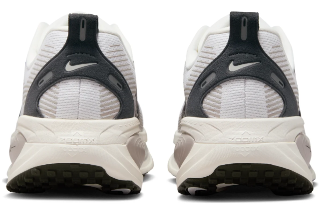 Nike Air Zoom Vomero 18 'Run Pack Summit White' Road Running Shoes