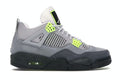 Air Jordan 4 Retro SE 95 Neon