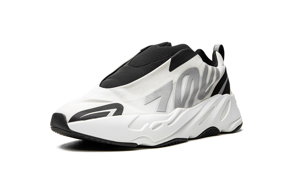 Yeezy 700 MNVN "Laceless Analog" IG4798