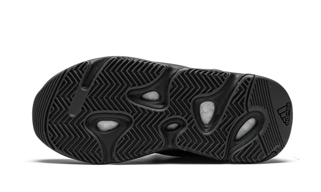 Yeezy Boost 700 MNVN Kids "Triple Black" FY4394